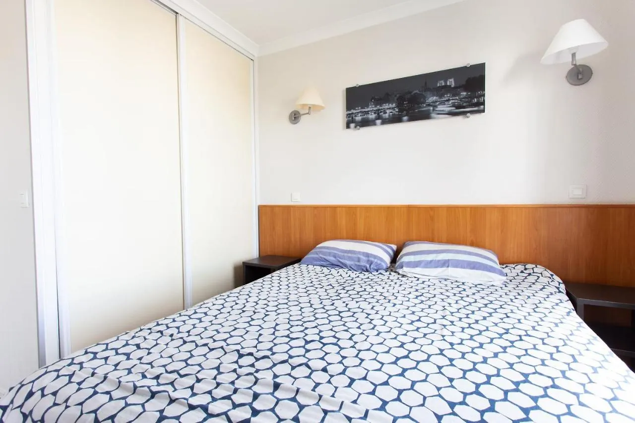 Cosy Apt With Balcony Near Buttes Chaumont Apartament
