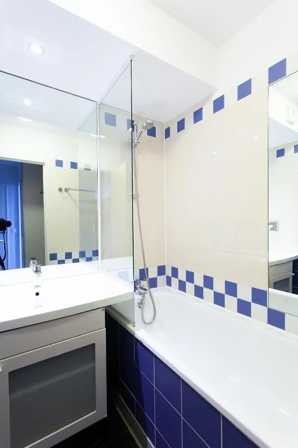 Cosy Apt With Balcony Near Buttes Chaumont 파리